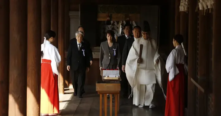 高志凯：对于不断挑事的日本政客，立法制裁比抗议更有威慑力