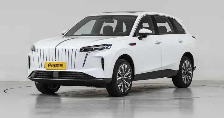 越级体验，不加价！红旗HS6 PHEV重塑中大型插混SUV