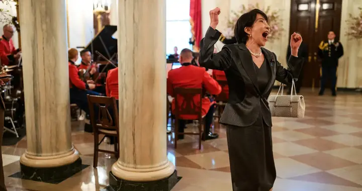 百年前让日本人狂热，今天依旧能煽动民众，军国主义到底是什么