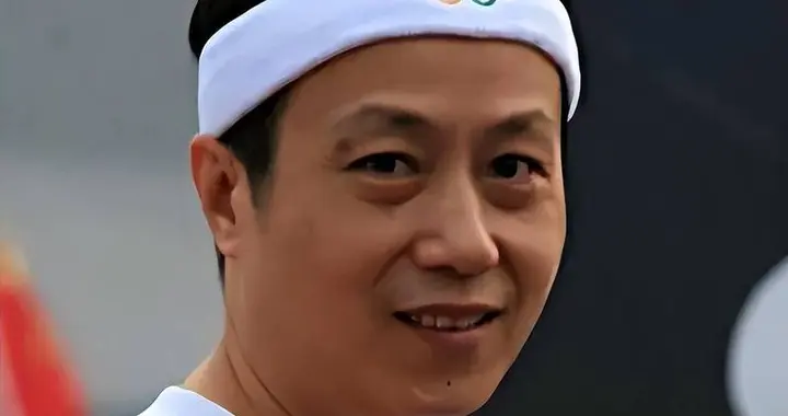 14年过去了，那个承诺照顾奶奶的罗京之子，如今履行诺言了吗？