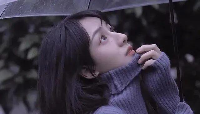 女人心里有你，却不主动找你聊天，逃不过这些原因