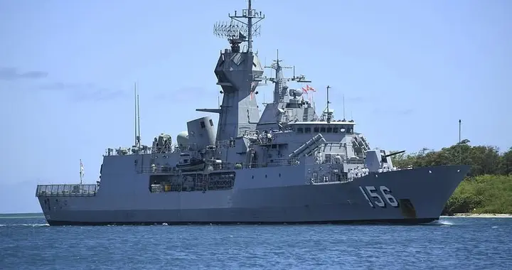 春节假期，澳大利亚故意来上眼药？外媒：大年初五军舰闯入台海