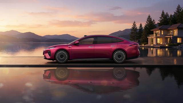 奋发的小红花H：比亚迪海豹08外观解读