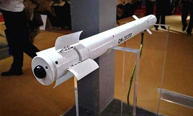 中国“袖箭”导弹震撼全球