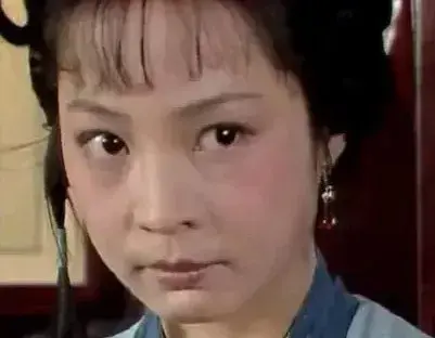 《红楼梦》里的小丫鬟，竟然敢上演“砸厨房”大戏？