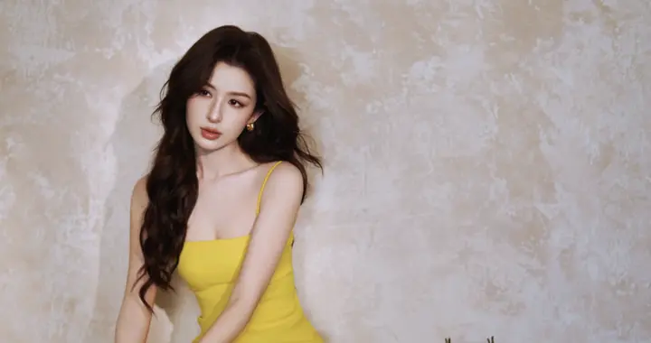 哈妮克孜，魅力女神，好白好美啊！