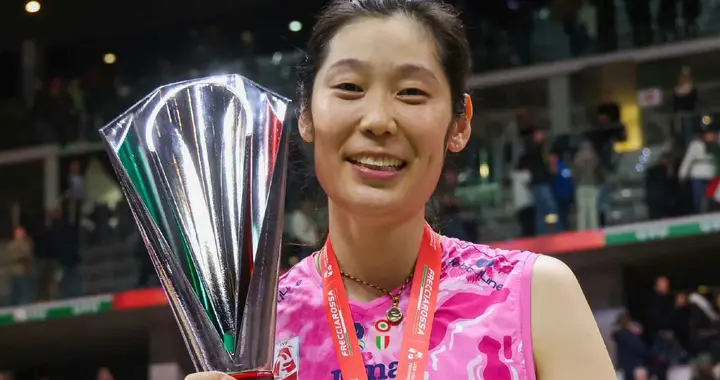 朱婷依旧不可替代！为留住朱婷，科内主教练桑塔雷利出奇招！