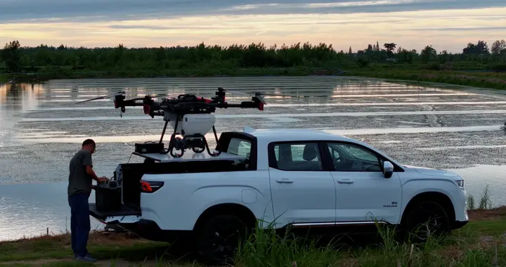 新农人和飞手的创富新秘籍：吉利新能源皮卡赋能全场景户外作业