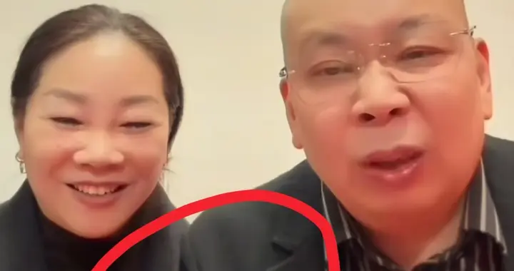 厉怀远爸妈开直播后续：直播间一万多人！解释只是小矛盾！