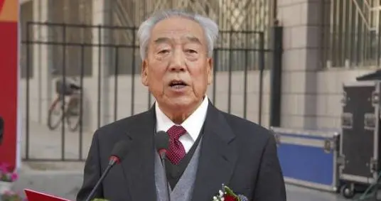 王世文：原甘肃省高级人民法院党组书记、院长