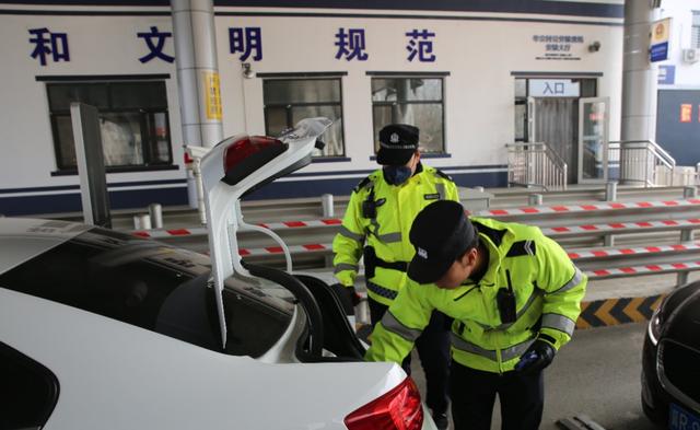 间谍这么多？两天曝光4名！出卖新战机，资助反华组织，不容原谅