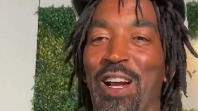 懂球伟：高尔夫都不打了！JR史密斯谈詹姆