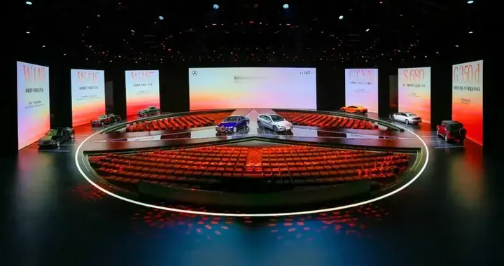 2026北京车展｜奔驰携全新纯电GLC SUV、新一代S级等传奇车型亮相