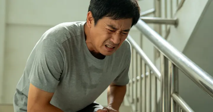 膝盖总不舒服，上下楼更明显，是关节炎在靠近？或与4个原因有关