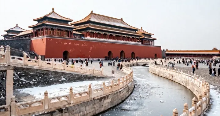 古代皇帝也怕冷？清朝就用上电暖炉了，每月电费高达上千两白银