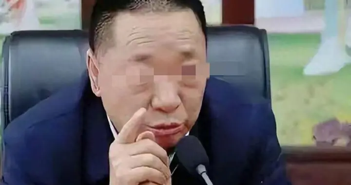 山西任铁柱被扒：11岁放羊，13岁下煤窑，信佛，特别热衷做功德