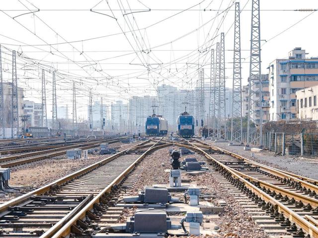 铁路总包资质紧缺，一级铁路建造师需求有多高？