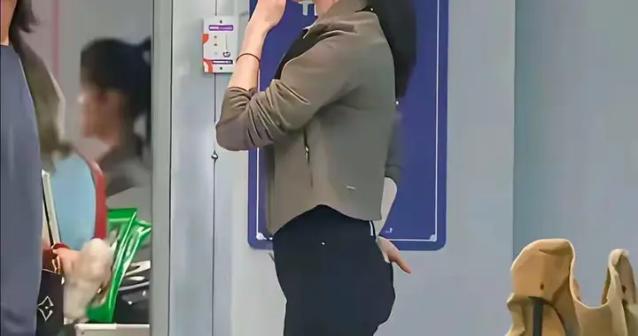 刘浩存，新生代演员，腰以下全是腿，这身材比例太绝了！