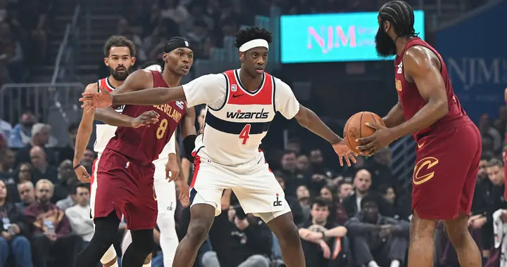 NBA生涯首秀！新科状元迪班萨12中8轰19分 无奈惨遭逆转苦吞败仗