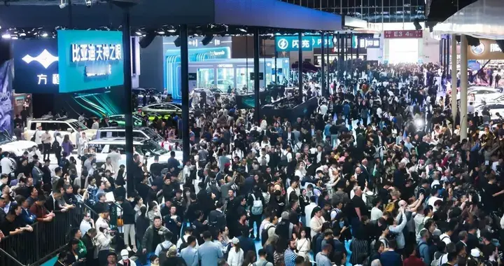 比亚迪包馆北京车展E3馆，五网四品牌同台亮相