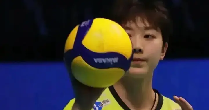 身体素质佳，年龄也不大！陈博雅退役太可惜，但她已无心于排球