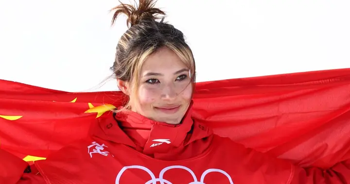 被批对美国缺乏感恩！谷爱凌怒怼:没花美国人1分钱 还会为中国参赛