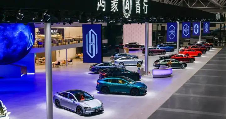 华为“五界”：成于华为，困于华为