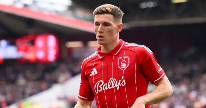 曼联将在明年夏季引进一名中场球员，安德森将是首选！