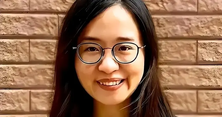 从何依琼在英国被逼自杀说起，孙玉良：自由世界的一个负面案例
