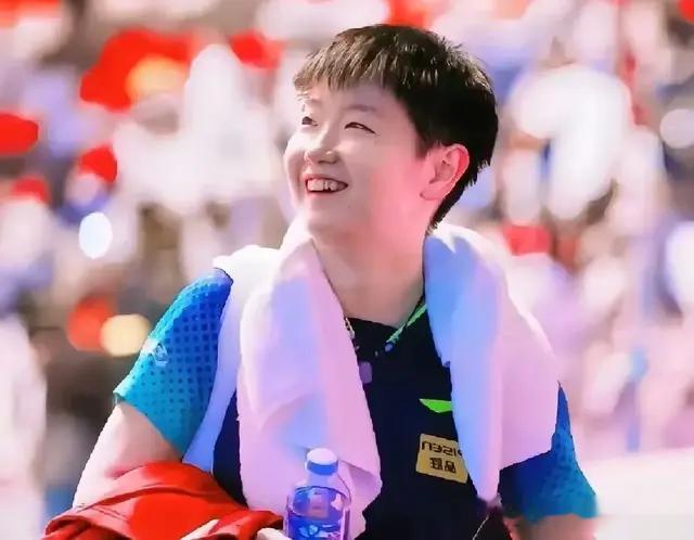 澳门世界杯金牌争夺战：孙颖莎VS蒯曼。