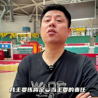 篮球规划院：又一位主教练在下课的边缘，这