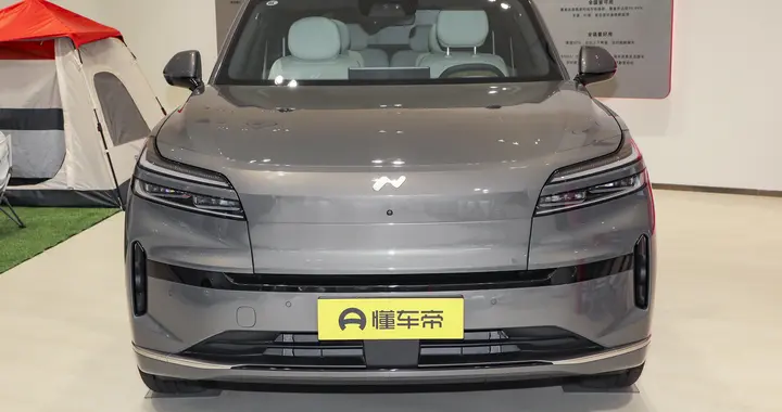 年轻人的新宠儿！续航实用又耐开  电池可租可换  这大六座SUV真香！