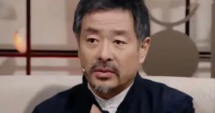 濮存昕：家人相继去世，现在71岁不敢老去，还要照顾年迈的老母亲