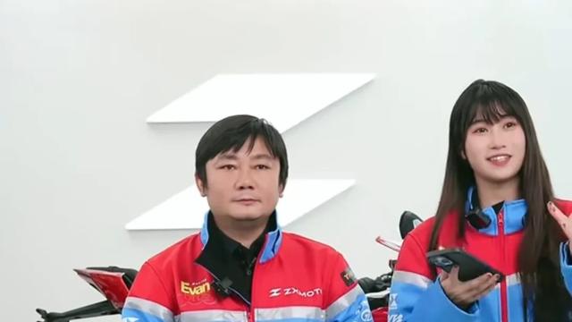 正义使命2026：张雪冠军复刻版摩托，定