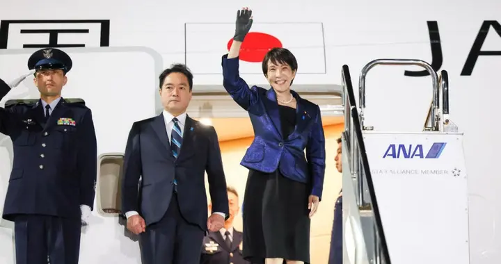 高市早苗低估美国的胃口，亲手献上稀土大礼，只是特朗普的开胃菜