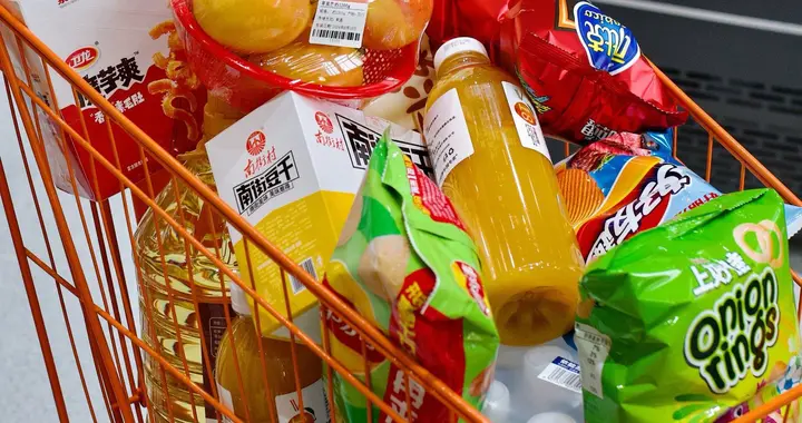 外卖的时间游戏：是在抢便利，还是在抢命？