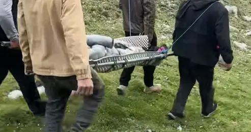 10人花12小时要6万块救援费，究竟是救人一命，还是趁火打劫？