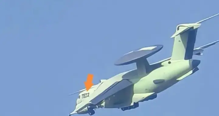 第二架空警-3000试飞，编号7822，反隐战力碾压美军顶尖预警机