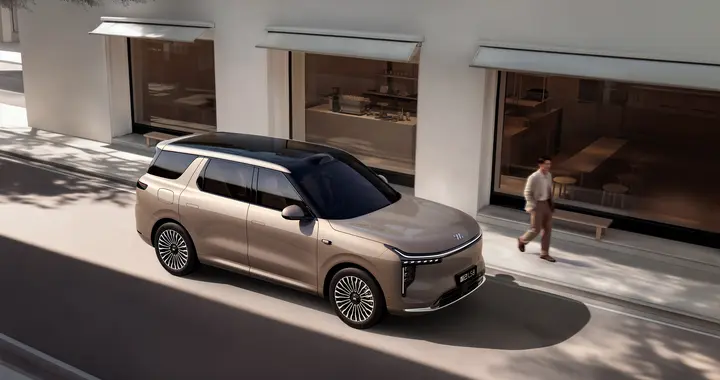 可选520线激光雷达 最高纯电续航430公里 智己LS8能否让你心动？