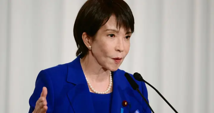 日本经济再陷泥沼，GDP断崖暴跌后，高市却用11万亿日元扩军