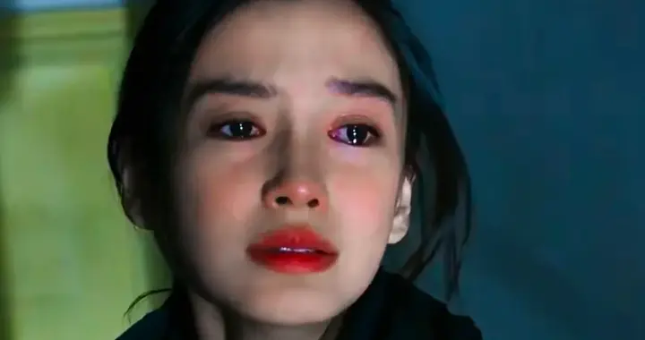 从抠脚时长看内娱现状，有人变业内弃子，有人恃宠而骄