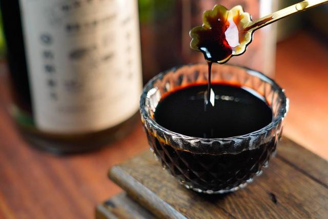 不要被骗了！醋、红酒都不能软化血管，医生：真正有用的是这4点