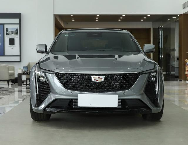 价格从29.99万降至十八九万，月销3704台，这台凯迪拉克为何香？