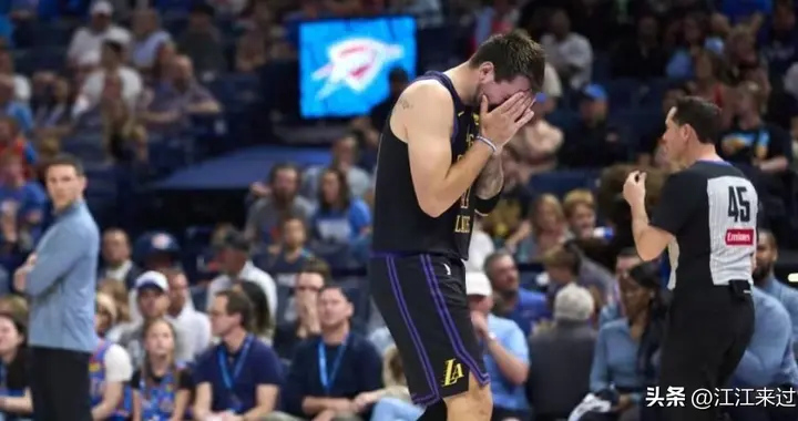 东契奇腿筋二级拉伤，雷迪克难辞其咎！湖人季后赛悬了！