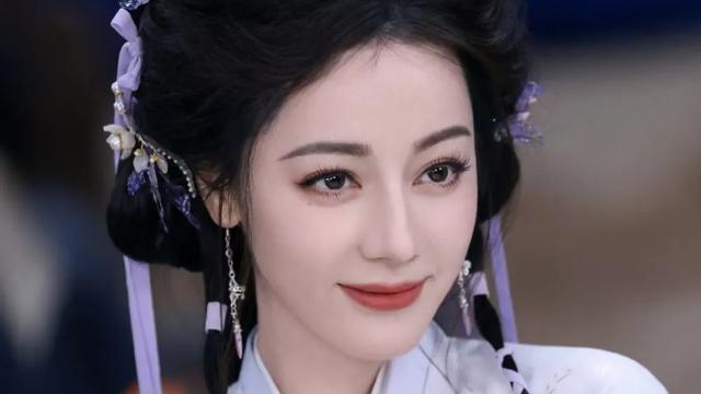 草薇娱乐：迪丽热巴不是没CP感，是这张脸