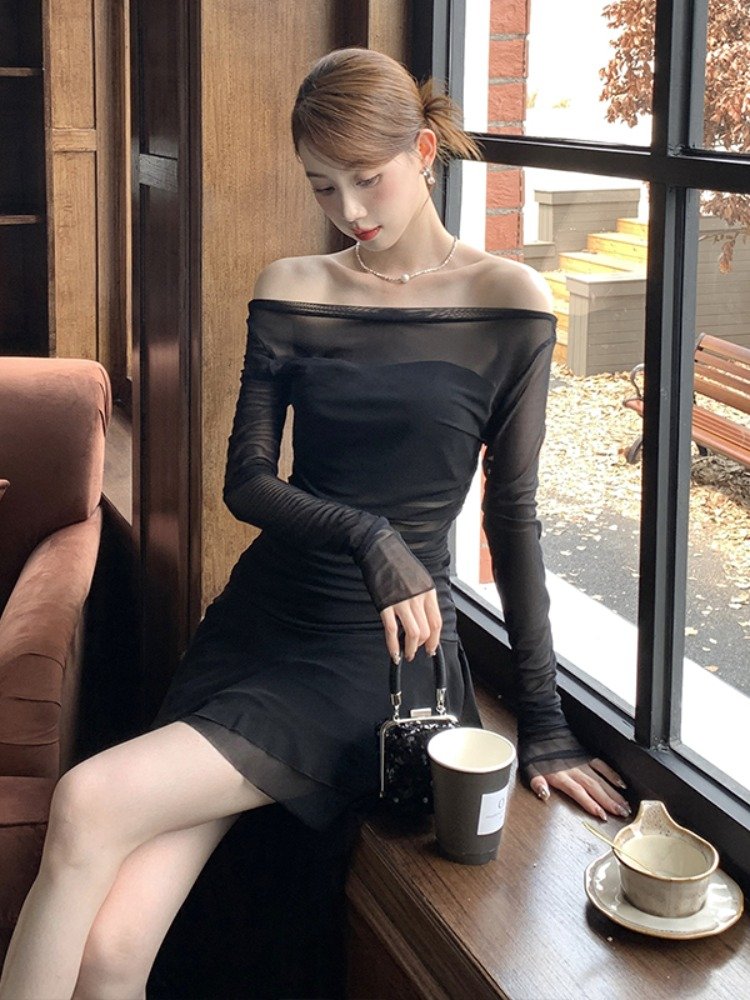 纯欲性感黑色网纱一字肩连衣裙女