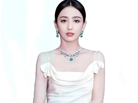离婚那么久，她为何不再找一个呢！