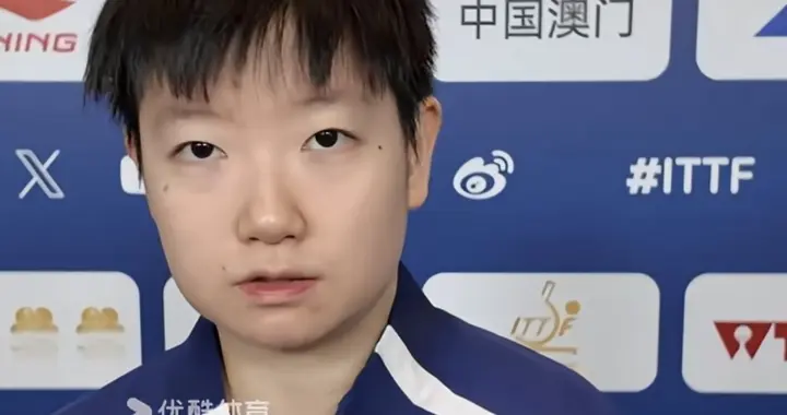 孙颖莎赛后说状态保持的不错，小杨也来现场了，申裕斌给球迷签名