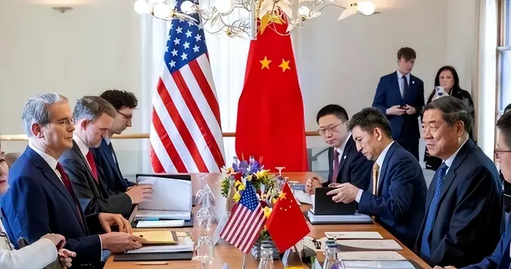 中美谈完，贝森特松开中方的手，只求办3件事，中方深夜通报结果