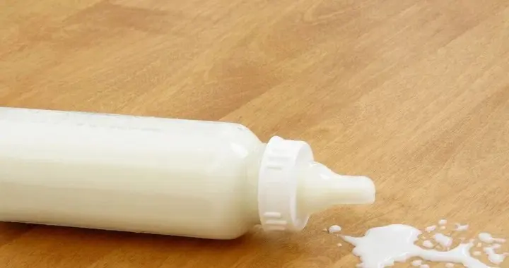 母乳、配方奶与混合喂养：3月龄婴儿脂质谱及肠道菌群的差异研究